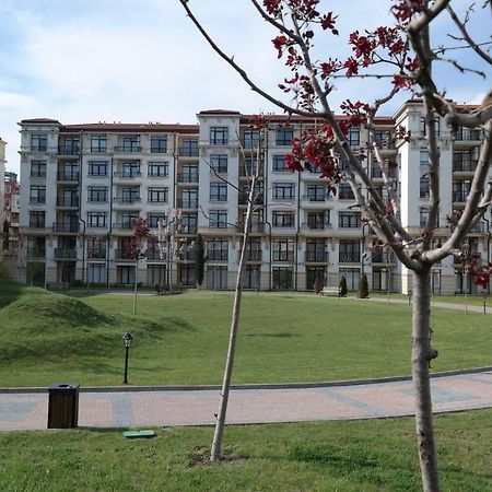 פומורי Aivazovsky Park Anchialos H14 מראה חיצוני תמונה