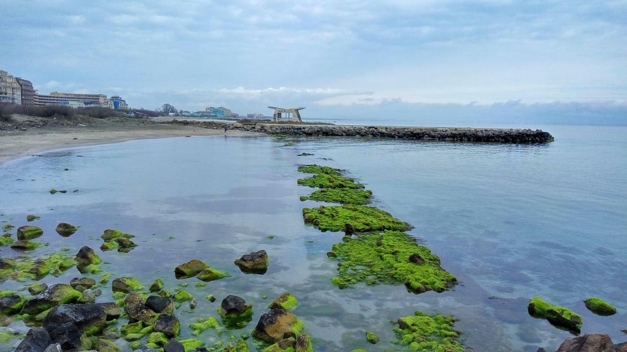 פומורי Aivazovsky Park Anchialos H14 מראה חיצוני תמונה