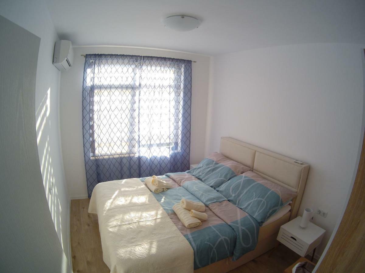 פומורי Aivazovsky Park Anchialos H14 מראה חיצוני תמונה