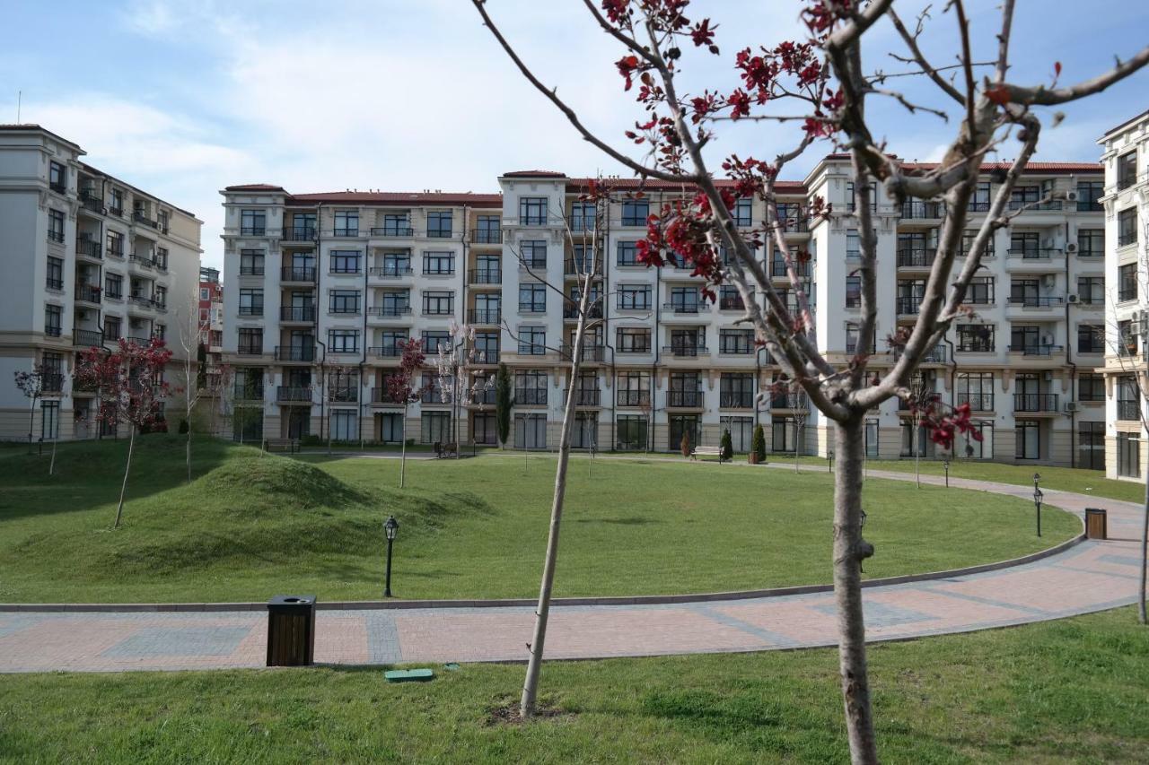 פומורי Aivazovsky Park Anchialos H14 מראה חיצוני תמונה